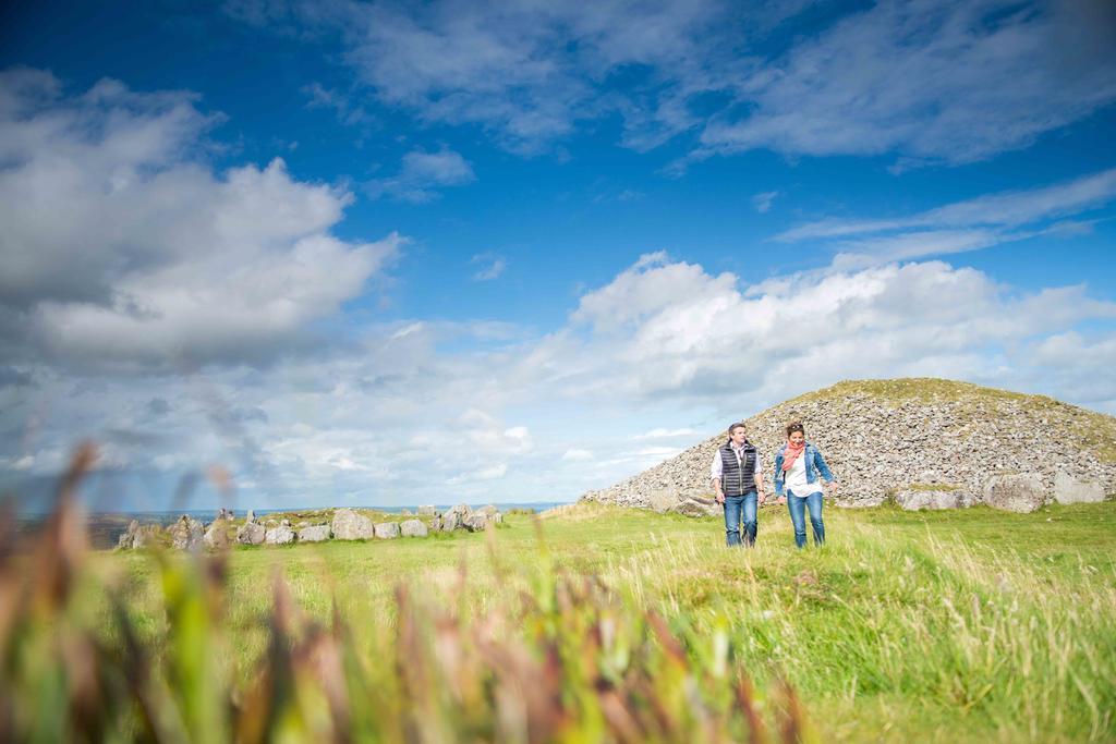 Loughcrew Megalithic Hostel Millbrook Exterior photo
